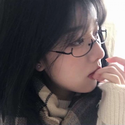 头像女生2021最火真人露脸高清图片