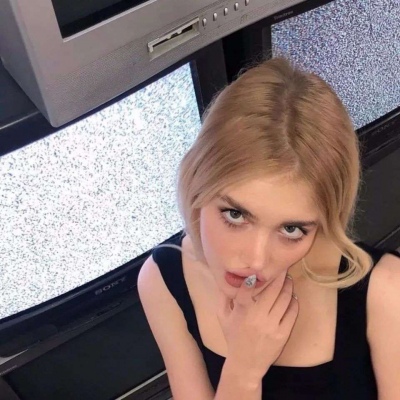 让人心情变好的欧美重口味头像