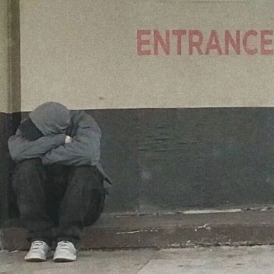 让人看到就很难过崩溃伤感头像