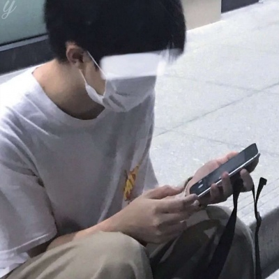 高清超酷的帅气微丧男生真人头像图片