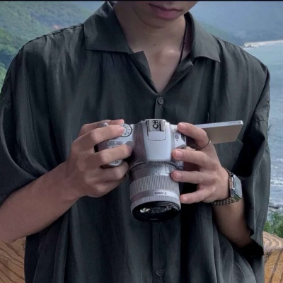 高清又帅又酷的男生头像成熟