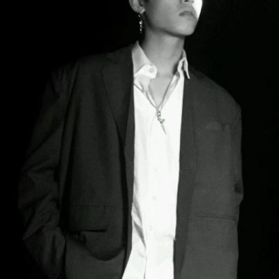 高清帅气好看的土酷头像男孩子图片