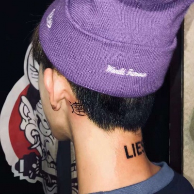 高清帅气好看的土酷头像男孩子图片