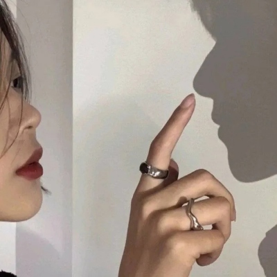 高清好看的美女帅哥情侣头像合照图片