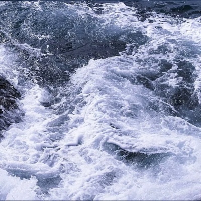 潮起潮落海水图片头像