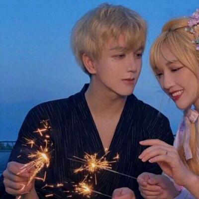 高清一对两张的唯美日系情头真人两张图片