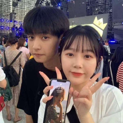 高清男生超帅女生超美的情侣头像图片
