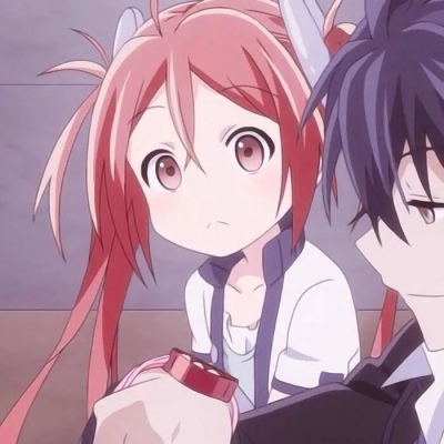 情头超甜一左一右可爱动漫高清图片,情侣头像图片