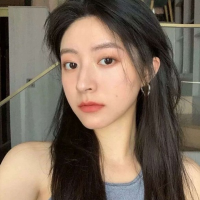 2021女生真人头像高清图片