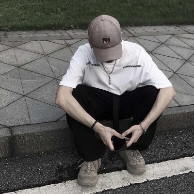 高清好看小众不易撞的神仙男头图片,男生头像图片
