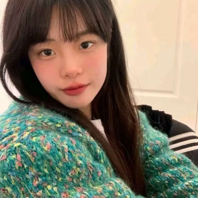 今年快手最火社会女头图片