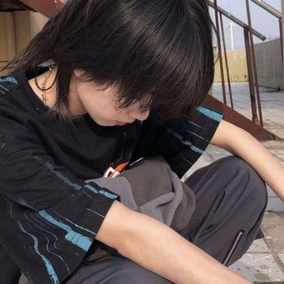 好看的超帅侧脸高清男头图片,男生头像图片