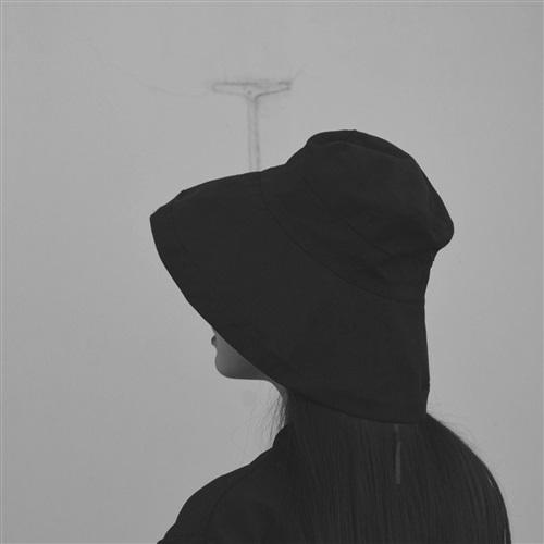 女生霸气头像黑白女王范