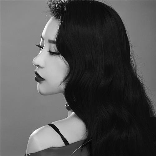 韩国美女头像侧脸图片