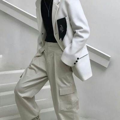 高清超酷的成熟男头高冷部位图片