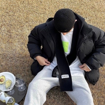 高清超酷不烂大街的丧系男生头像图片