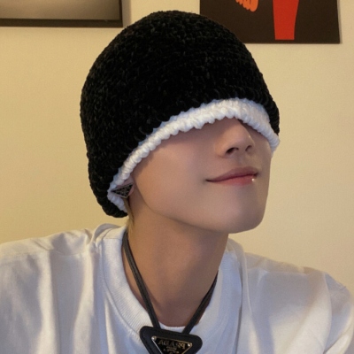 高清文艺范的帅气清新帅哥图片头像