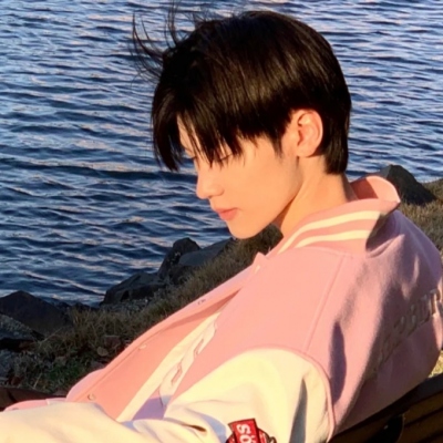 高清超级酷的帅哥头像图片