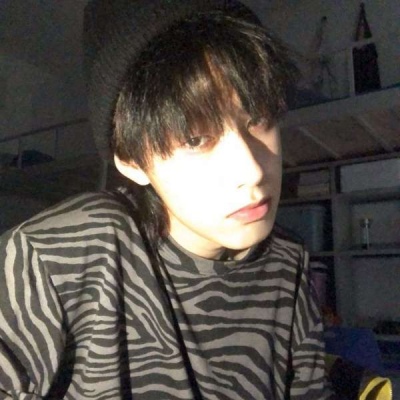 高清好看的抑郁症丧男头真人图片,男生头像图片