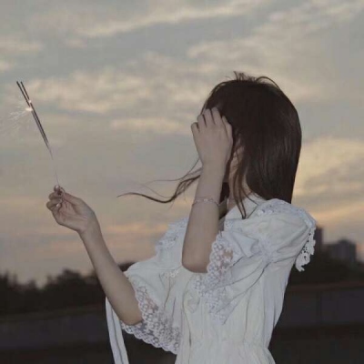 高清好看的可爱温柔白月光单人女头图片,女生头像图片