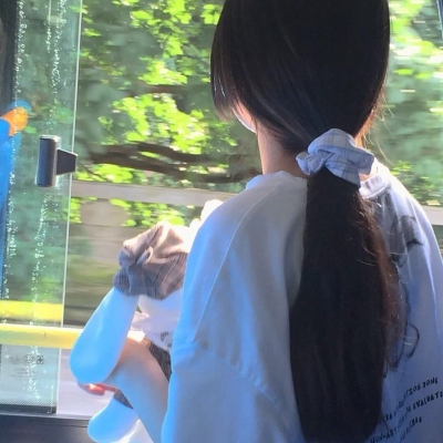 高清好看的女生头像仙气温柔森系ins风格图片