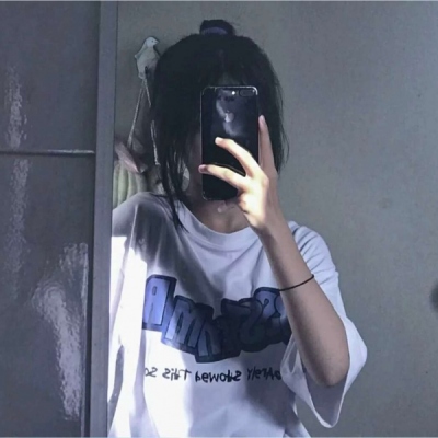 高清单身女生好看的头像手机控图片