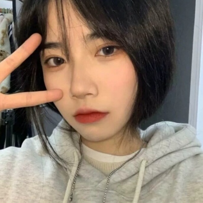 高清普通的照片女真实头像