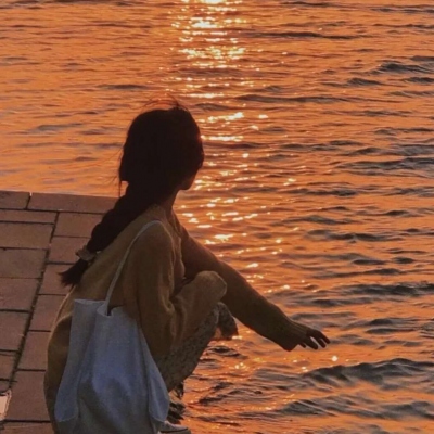 高清特别火的女网图头像