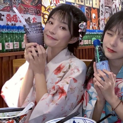 少女心炸裂的神仙颜值头像真人闺蜜两人