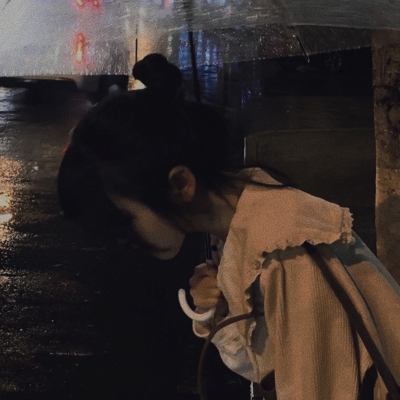 超有意境的真人女头丧高清暗系图片