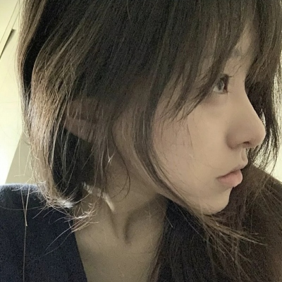 高清头像真实的女生照片