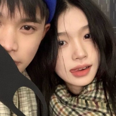 高清超甜超好看头像情侣真人图片