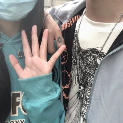 高清好看的不易撞双人情侣头像不露脸图