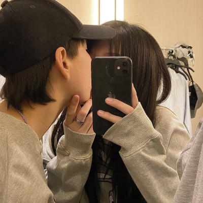 高清好看的不易撞双人情侣头像不露脸图