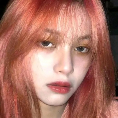 一男一女红色头发情头图片,情侣头像图片