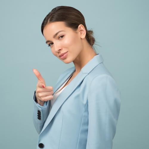 高颜值欧美美女头像高冷霸气适合职场女性使用的