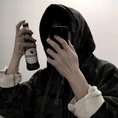 个性超a的男生头像真人