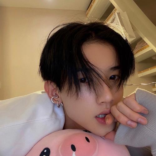 吸引小姐姐的男生头像