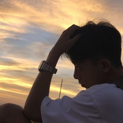 高清帅气的高端大气上档次男头像图片