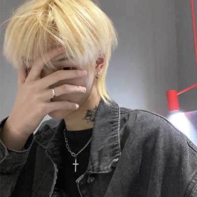 男生头像酷酷的拽拽的帅气图片