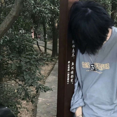 男生头像图片帅气侧身高清真人