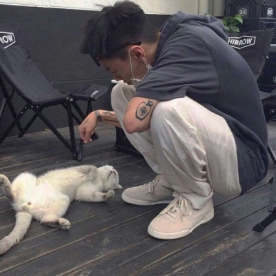 帅气的4k超高清头像男生图片