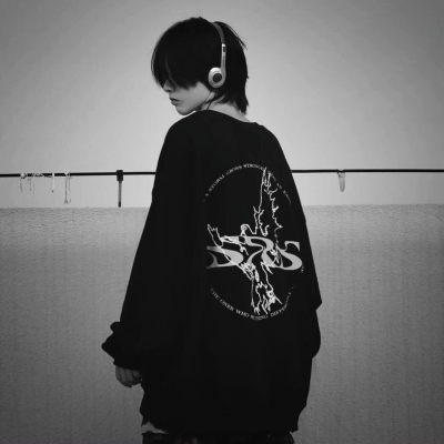 高清真人男头看不出来是网图的照片,男生头像图片