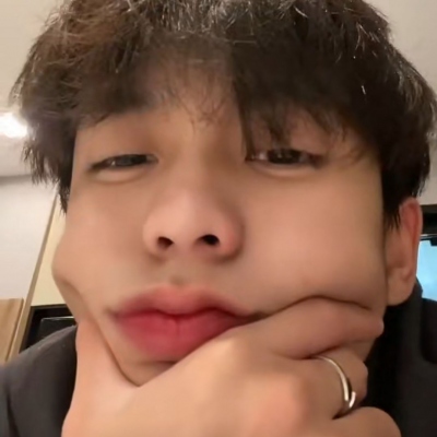 好看的2021帅哥头像高清男生图片