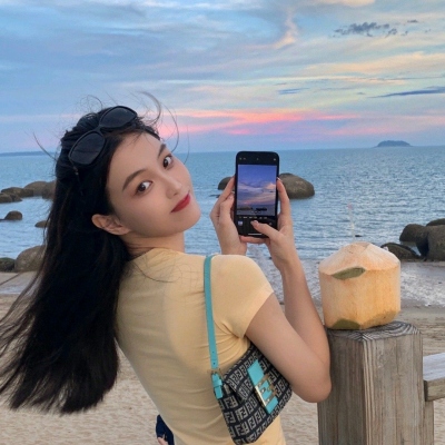 高清漂亮的真人照片同一人20张头像,女生头像图片