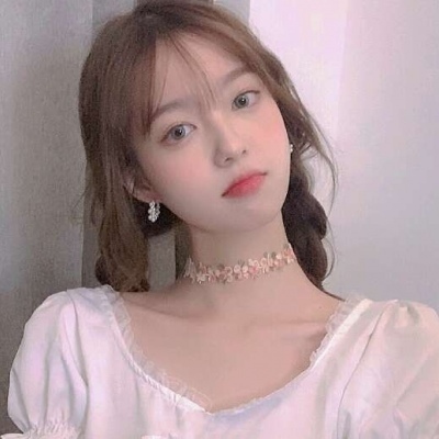 高清好看的女头露脸可爱真人图片