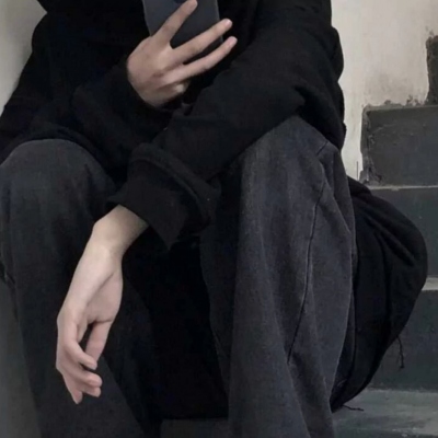 高清好看的女生又酷又丧头像图片