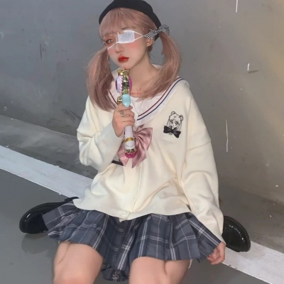 高清超酷的女生穿jk图片无头