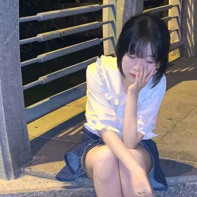 冷门比较少见的女生头像图片