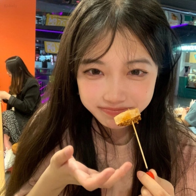 高清十几岁小女孩头像图片